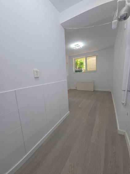 Apartament cu 2 camere decomandat în Dobroești