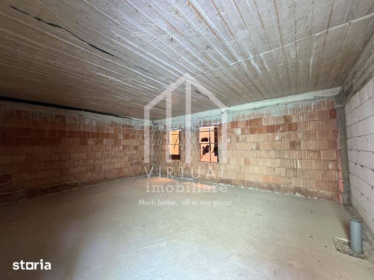 Casă cu 6 camere cu Teren 218 Mp în Central