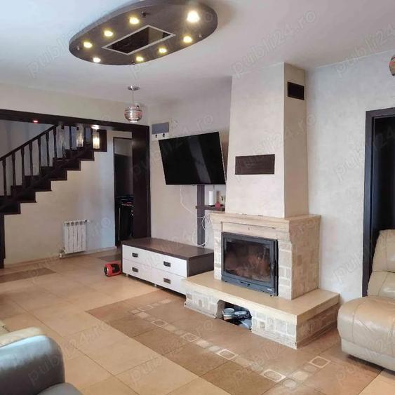 Casă cu Teren 500 Mp în Bârnova