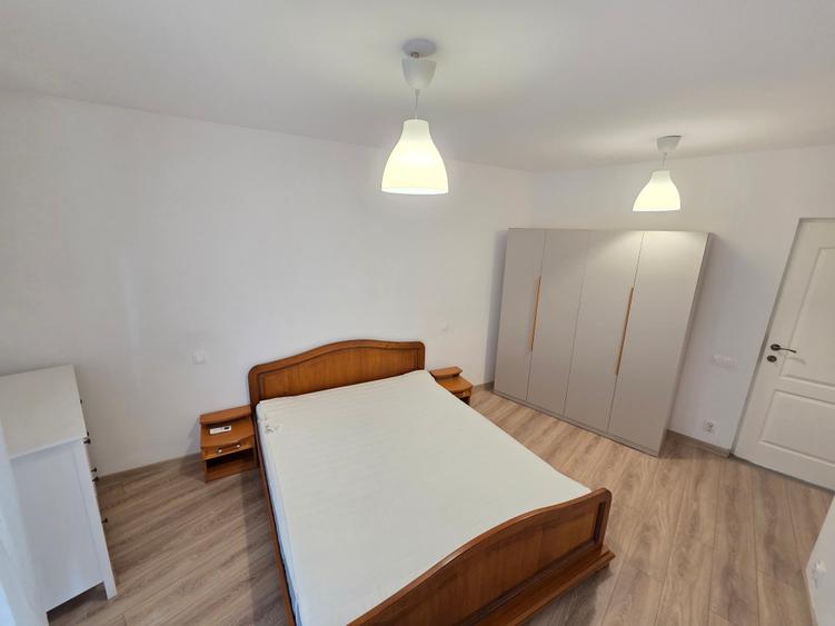 Apartament cu 2 camere decomandat în Drumul Taberei
