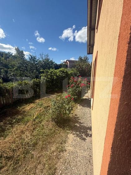 Casă individuală cu 4 camere cu Canalizare în Exterior Est