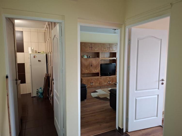 Apartament cu 2 camere semidecomandat în Ultracentral