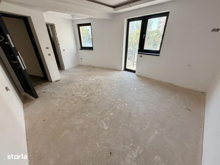 Casă cu 4 camere în Vitan