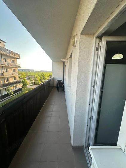 Apartament cu 2 camere semidecomandat în Turnișor
