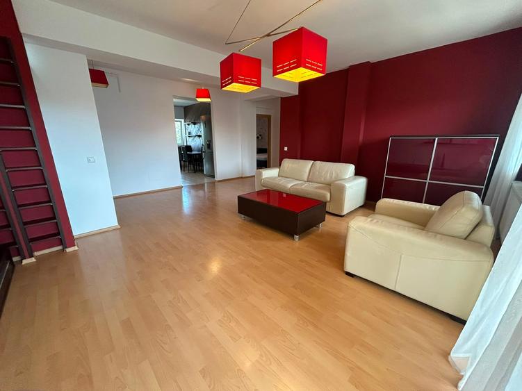 Apartament cu 3 camere decomandat în Pipera
