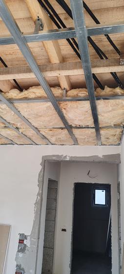 Casă individuală cu 2 camere cu Teren 260 Mp în Lumina