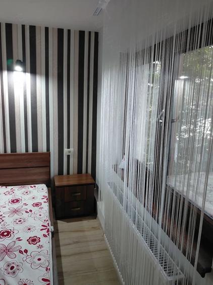 Apartament cu 3 camere decomandat în Dorobanților