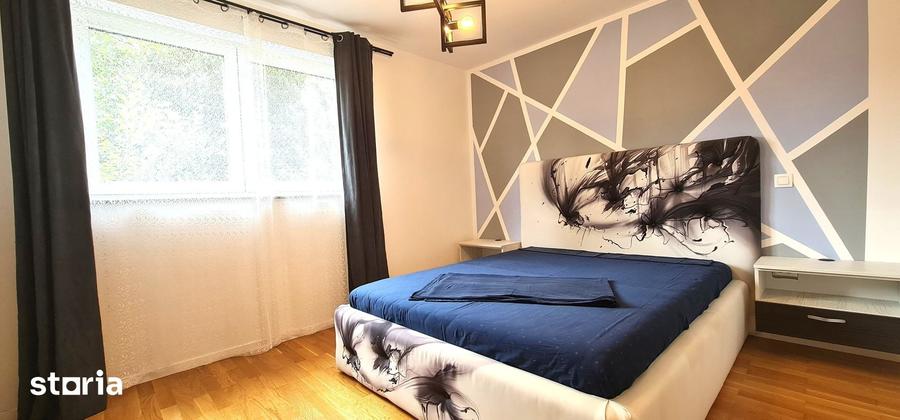 Casă cu 4 camere cu Teren 275 Mp în Central