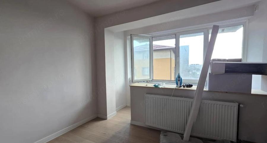 Apartament cu 2 camere decomandat în Complex Studențesc