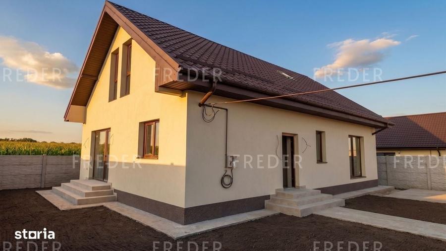 Casă cu 4 camere în Dascălu