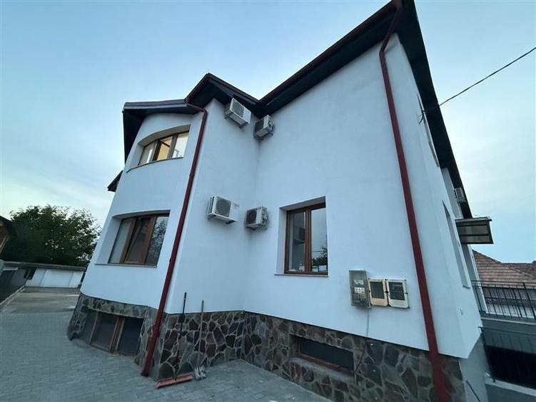 Birou, de 251 mp, în Sâncraiu de Mureș