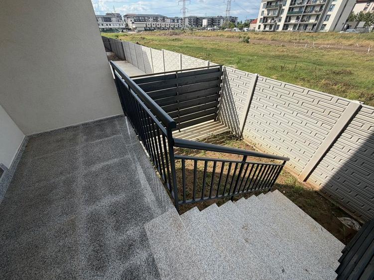Apartament cu 2 camere decomandat în Dobroești