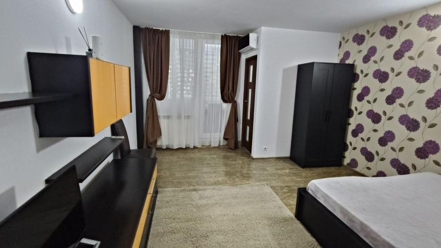 Garsonieră semidecomandată în Gorjului