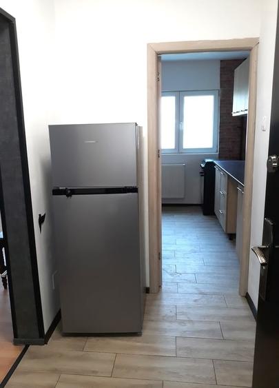 Apartament semidecomandat în Sud