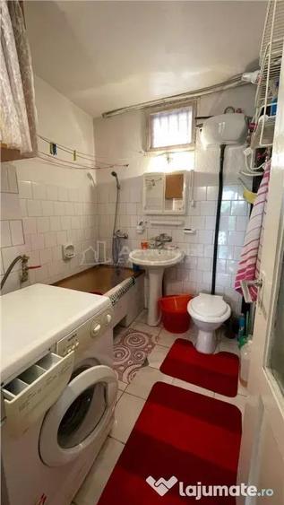 Casă cu 9 camere cu Teren 256 Mp în Geoagiu-Băi