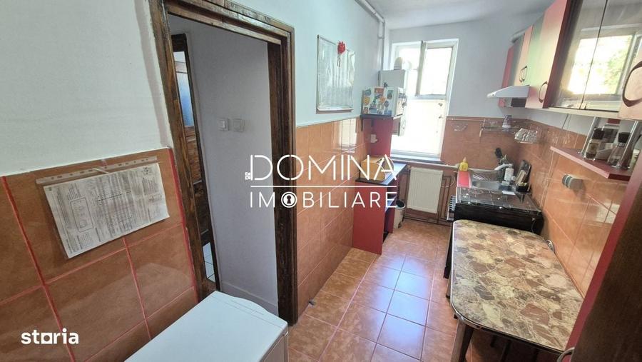 Apartament cu 3 camere semidecomandat în Central