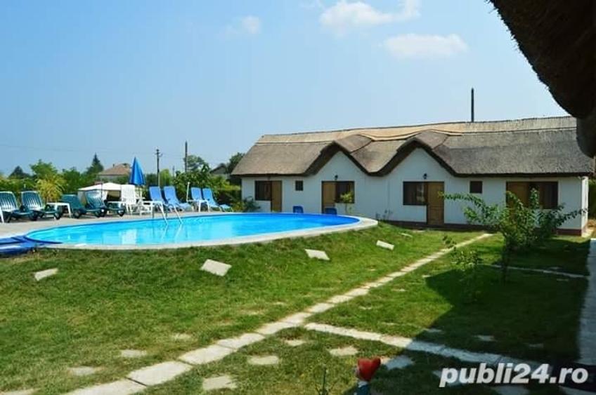 Casă cu 10 camere cu Teren 2433 Mp în Murighiol