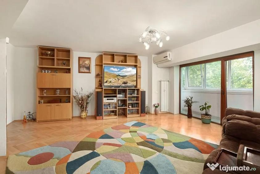 Bulevardul Unirii, apartament cu 4 camere, COMISION 0 - 18