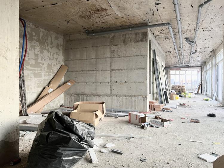 Spațiu comercial, de 208 mp, în Central
