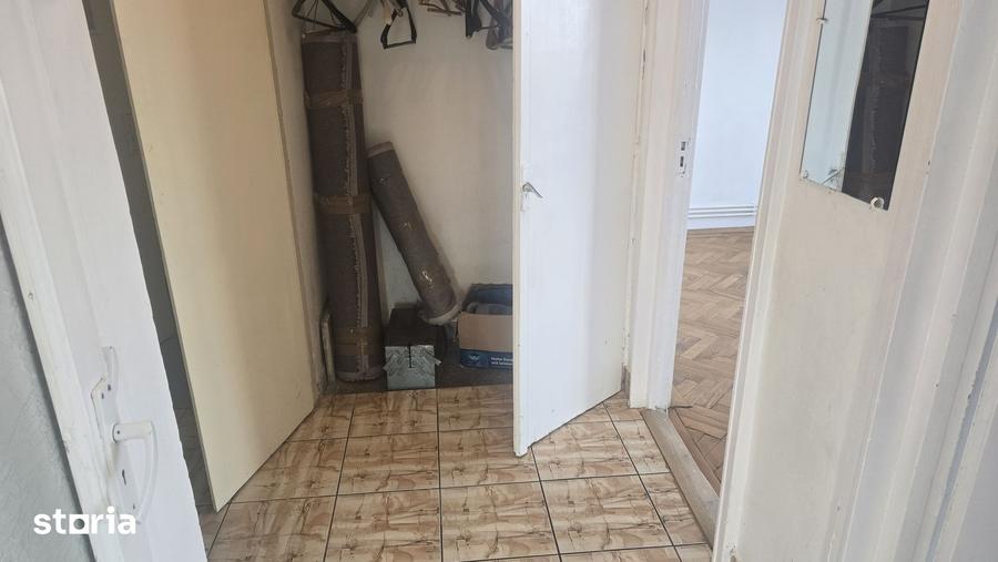 Apartament cu 2 camere decomandat în ITM