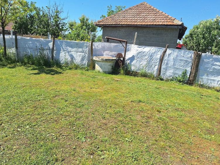 Casă cu Teren 1200 Mp în Ciorani