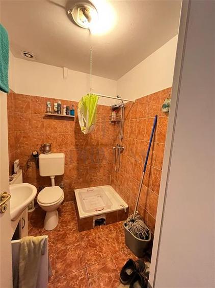 Apartament cu 2 camere decomandat, mobilat în Bogdăneștilor