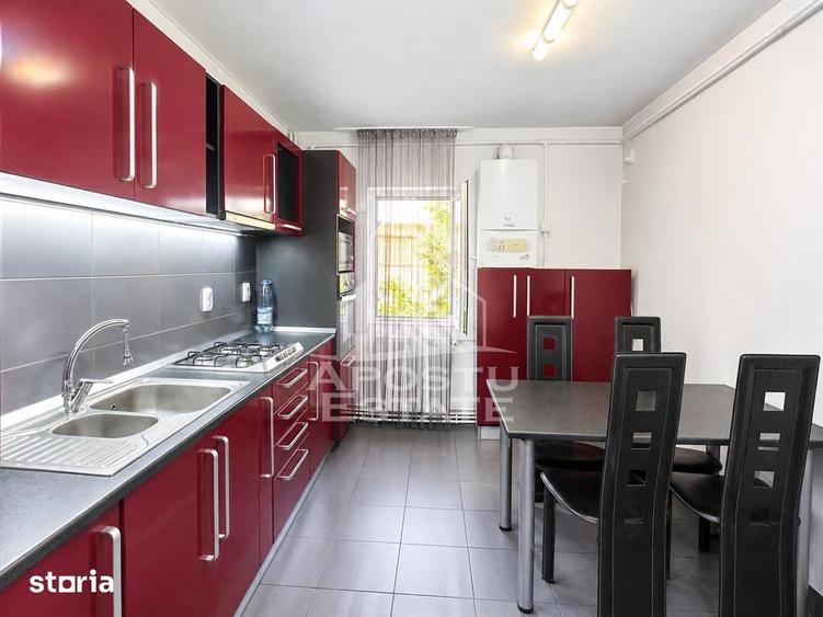 Apartament cu 2 camere, mobilat în Central
