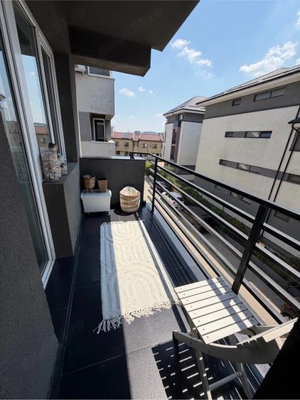 Apartament cu 2 camere decomandat în Exterior Vest