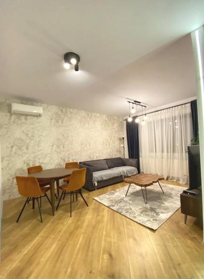 Apartament cu 2 camere semidecomandat, mobilat în Pipera