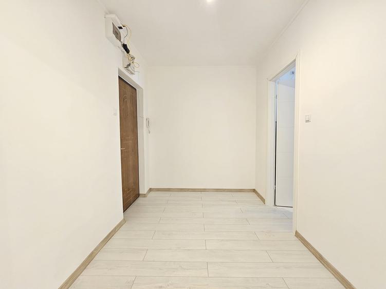 Garsoniera 43m2 | Aviatiei - Nicolae Caramfil | Locuit sau Birou | Parter - 9