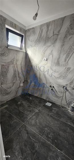 Casă cu 4 camere cu Teren 332 Mp în Cârcea