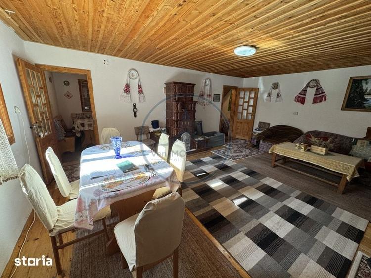 Casă cu 4 camere cu Teren 500 Mp în Central
