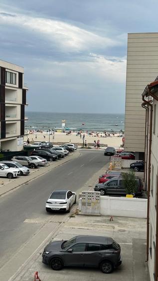 Apartament cu 2 camere decomandat în Est
