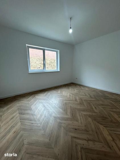 Apartament cu 2 camere decomandat în Rediu