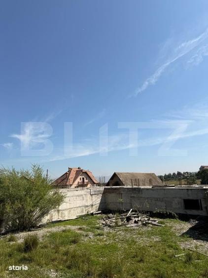 Casă cu 4 camere în Central