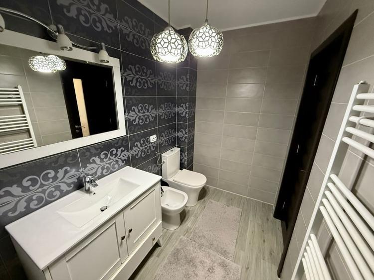 Apartament cu 2 camere, 53,62 mp, balcon, zona Florilor - 10