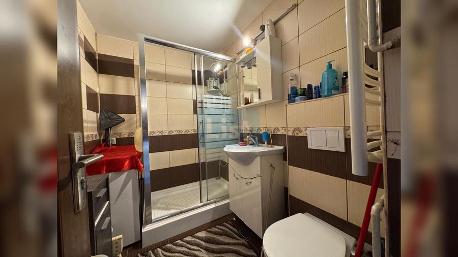 Apartament cu 2 camere decomandat în Între Lacuri