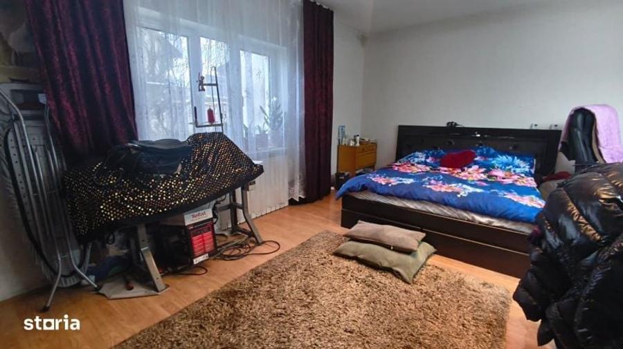 Casă cu 3 camere cu Teren 828 Mp în Bejan