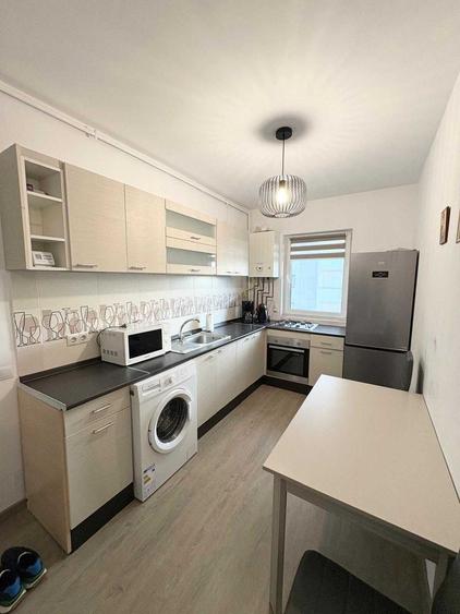 Apartament cu 2 camere decomandat în Europa