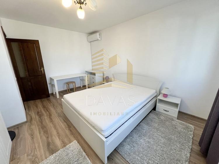 Casă individuală cu 5 camere cu Teren 300 Mp în Europa