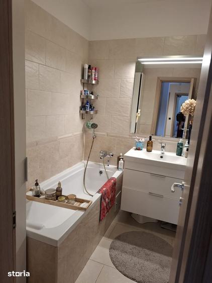 Apartament cu 3 camere în Rahova