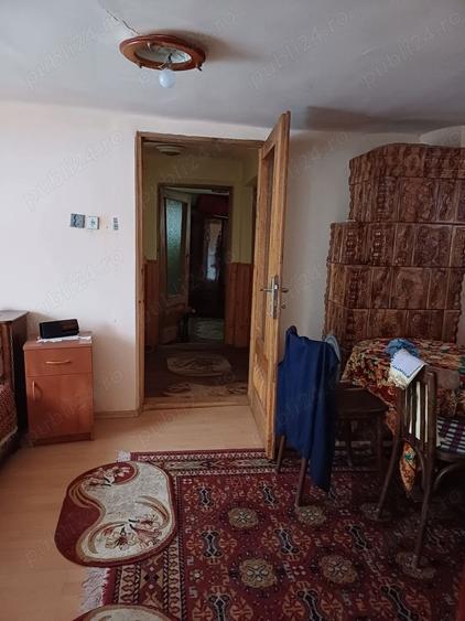 Casă cu 6 camere cu Teren 2803 Mp în Buciumeni
