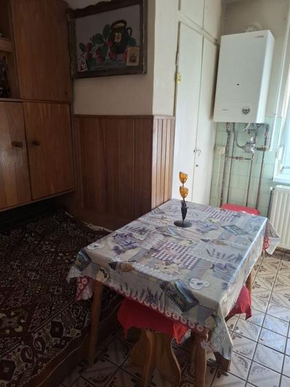 Apartament cu 2 camere semidecomandat în Micro 16