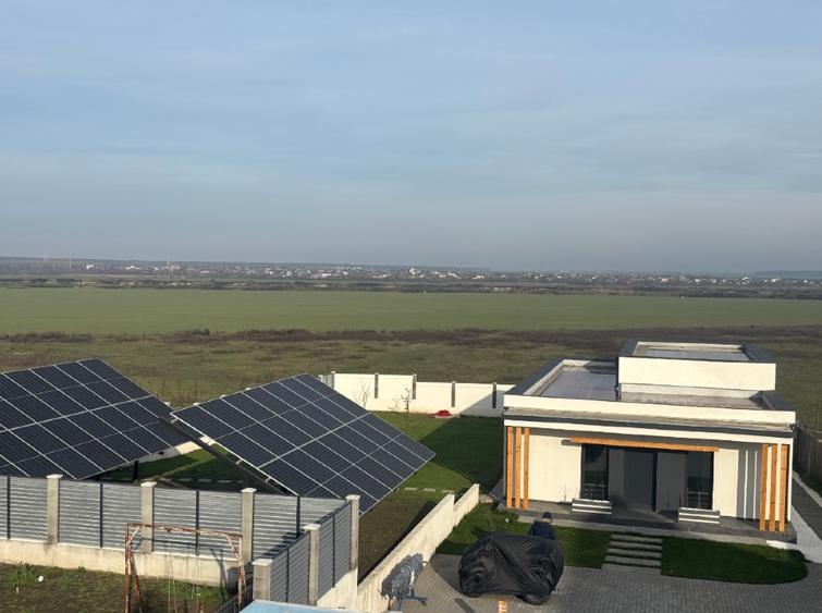 Casă individuală cu 4 camere cu Teren 1010 Mp în Bălăceanca