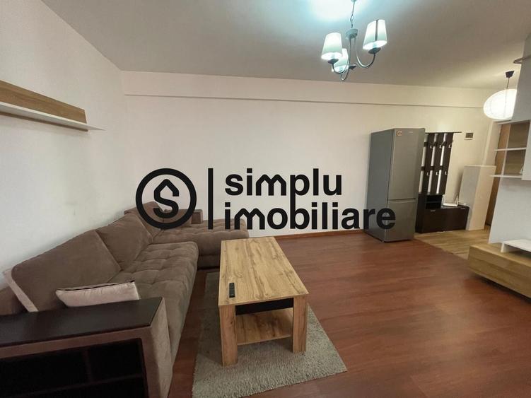 Apartament cu 2 camere semidecomandat în 1 Mai