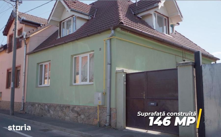 Casă cu 7 camere cu Teren 431 Mp în Reșița