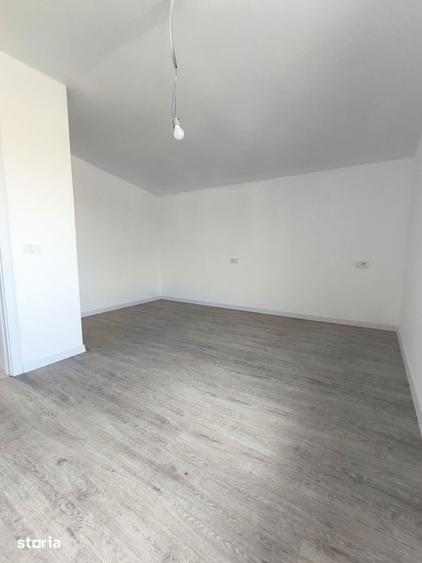 Casă cu 4 camere cu Teren 447 Mp în Valea Lupului