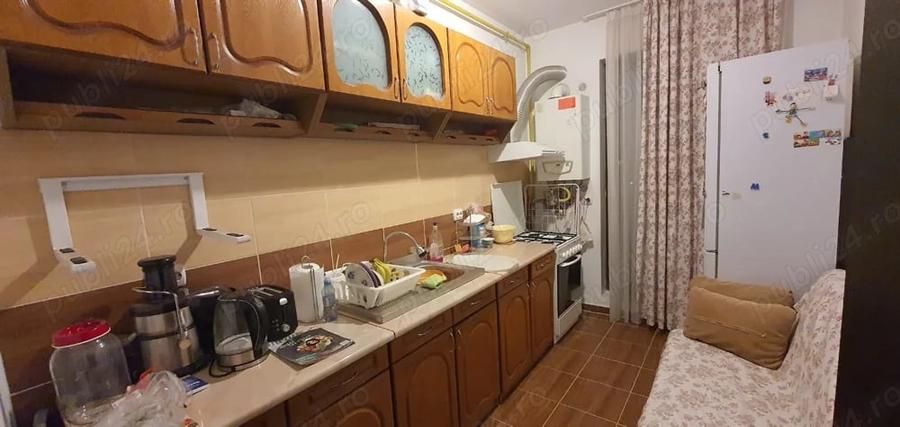 Apartament cu 2 camere decomandat în Rahova
