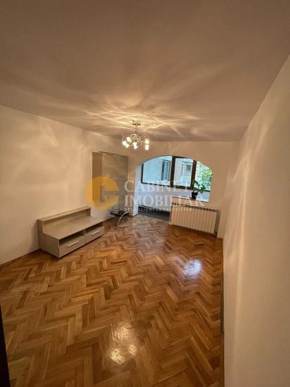 Apartament cu 3 camere, mobilat în Tudor Vladimirescu