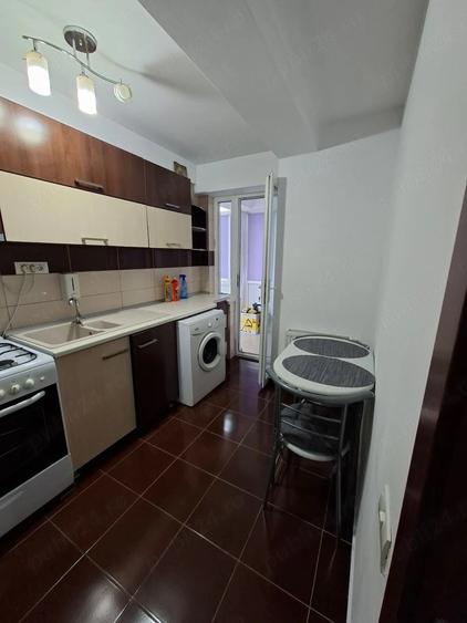 Casă cu 2 camere cu Teren 600 Mp în Central